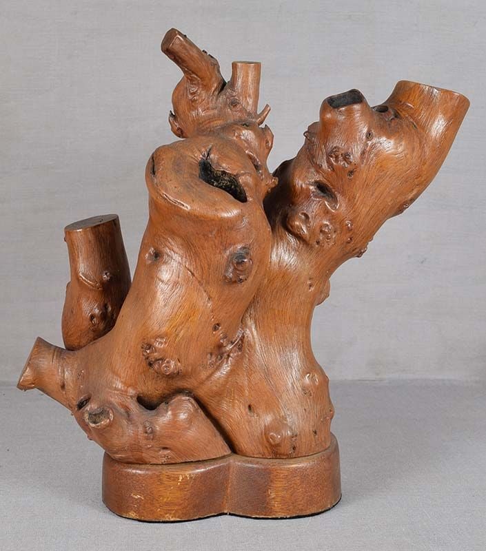 1900s Chinese ROOTWOOD SCHOLARS ROCK: Late Qing (1900s) Chinese sculpture / scholar’s rock made out of natural rootwood (or at least the lower part of a trunk. Rich architecture of multiple branches and knots, beautiful texture of