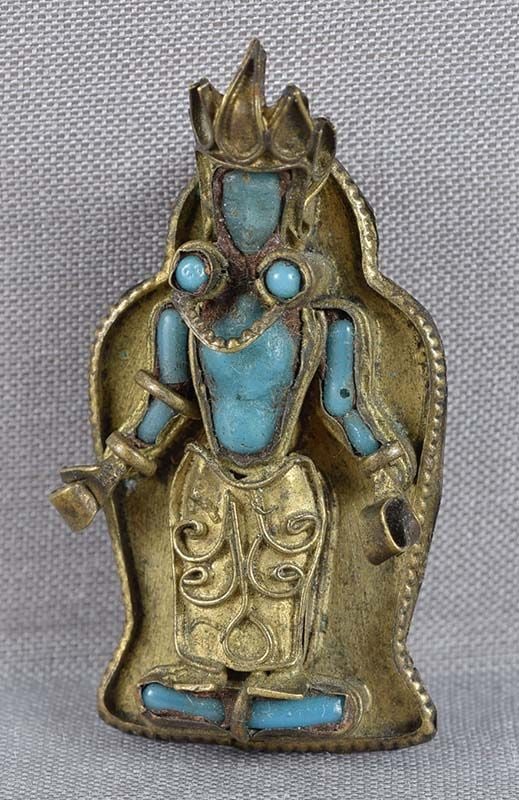 Vintage Tibetan PIN Boddhisattva Amitabha brass & turquoise glass: Vintage Tibetan brass and glass pin representing standing Boddhisattva Amitabha. Nice work, glass wonderfully imitating turquoise, in excellent condition. Height 1.6 inches. Reserve: $50.00 Shipping: