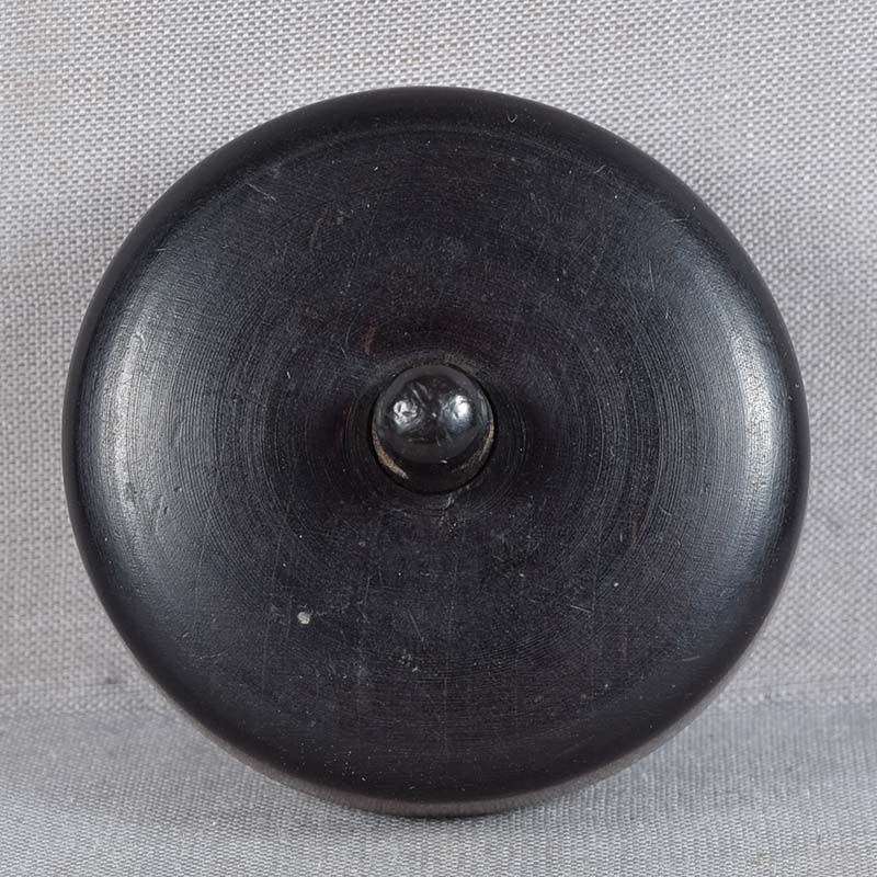 19c cinnabar lacquer netsuke FORTUNE & peonies - 3