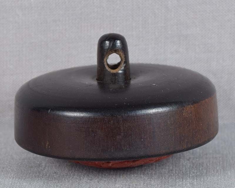 19c cinnabar lacquer netsuke FORTUNE & peonies - 4