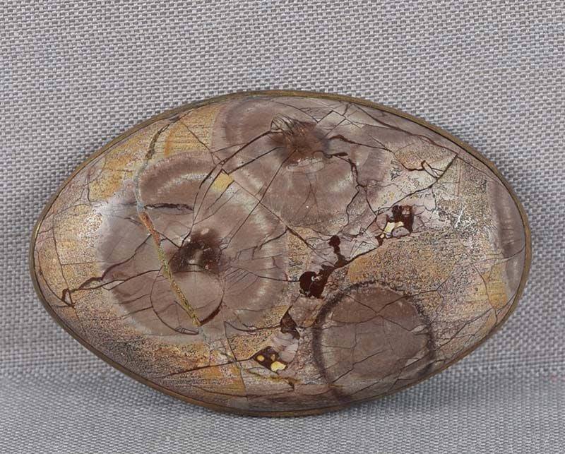 Vintage OBIDOME netsuke STARBURST JASPER: Vintage Japanese sunburst jasper obidome (sash ornament). Obidome is worn on an obi cord that holds the obi sash together, it is the only type of jewelry worn by Japanese women on formal occasions,