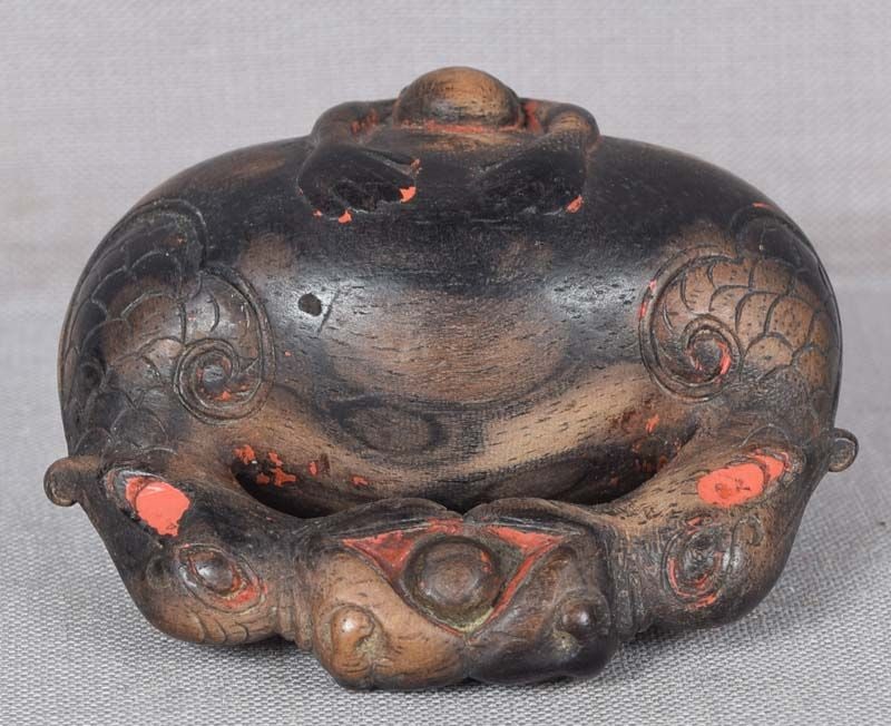 19c netsuke MONK asleep in Buddhist gong - 5