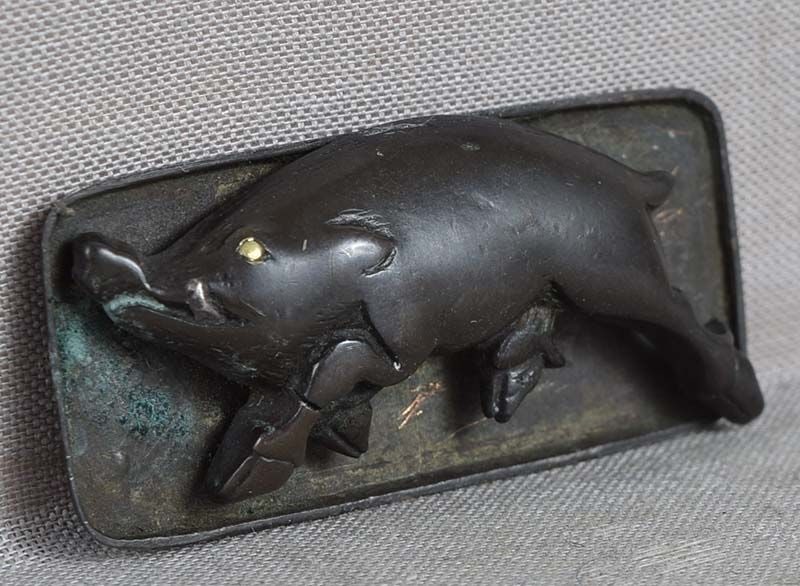 19c Japanese MAE-KANAGU pouch clasp RUNNING BOAR - 2