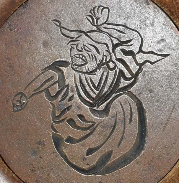 19c netsuke KATAKIRIBORI DARUMA - 2