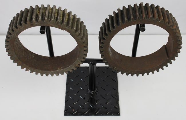 2 large decorative industrial iron gears - 3