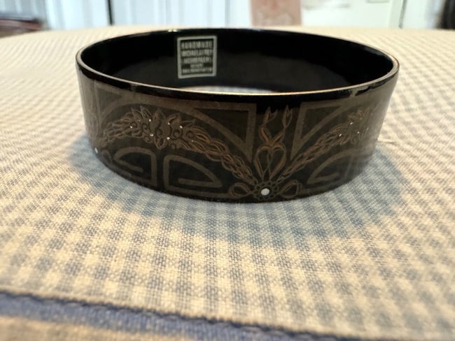 Handmade MICHAELA FREY AICHBERGER Enamel Bangle Bracelet Made in Austria: This beautiful handmade bangle bracelet by Michaela Frey is a unique addition to any jewelry collection. Created in Austria, the bracelet features a stunning enamel design that is sure to catch the