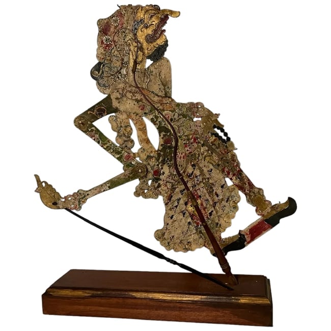 ANTIQUE Hand Painted Leather SHADOW PUPPET w/carved horn Museum Quality: The shadow puppets, or Wayang, of Bali, are known to be the most prominent Balinese theatrical expression. Bali's culture is derived from pre-Hindu, Hindu, and Islamic influences. The wayang theatre p