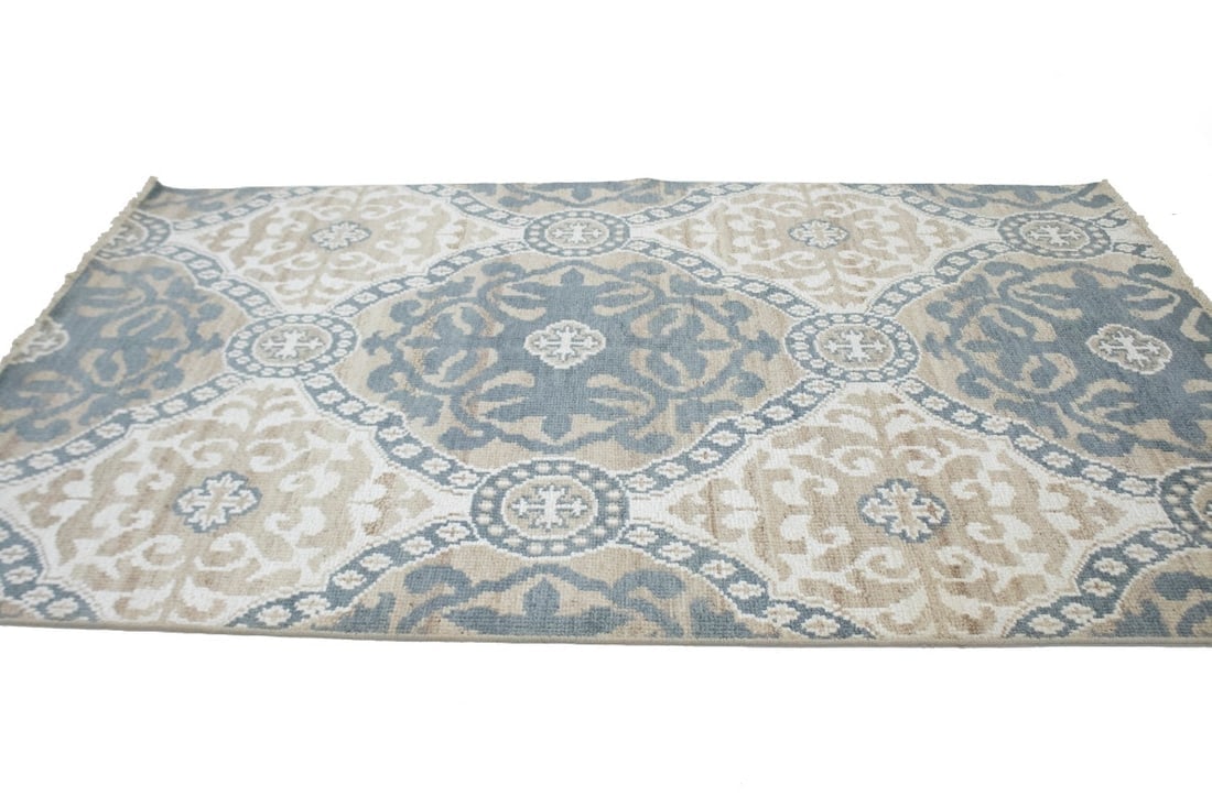 Muted Geometric 5X8 Modern Oriental Rug - 5