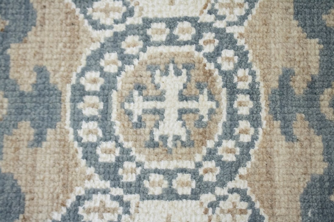 Muted Geometric 5X8 Modern Oriental Rug - 7