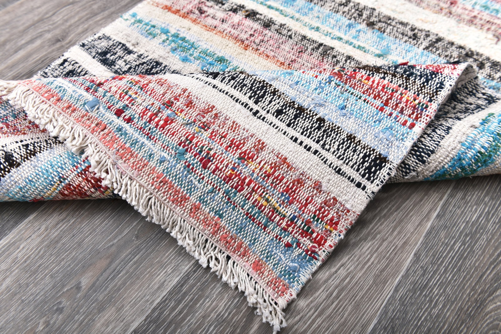 2'2'' x 7'8'' Turkish Flatweave Kilim Rug - 241764 - 11