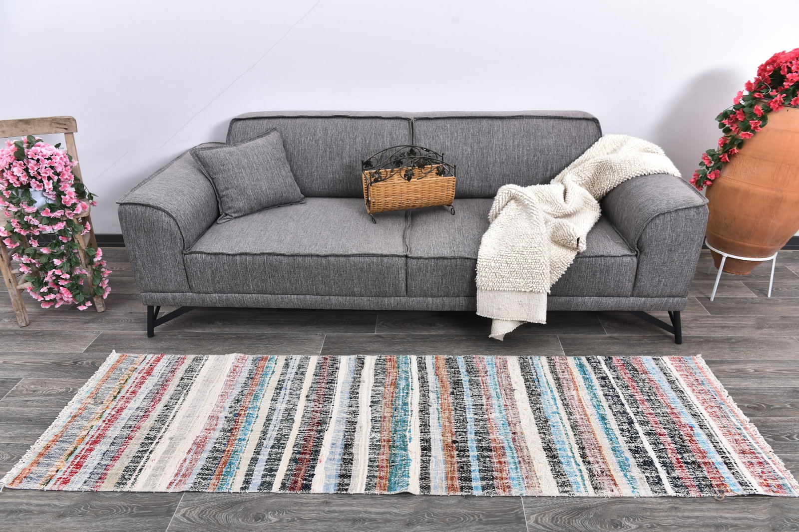 2'2'' x 7'8'' Turkish Flatweave Kilim Rug - 241764 - 14