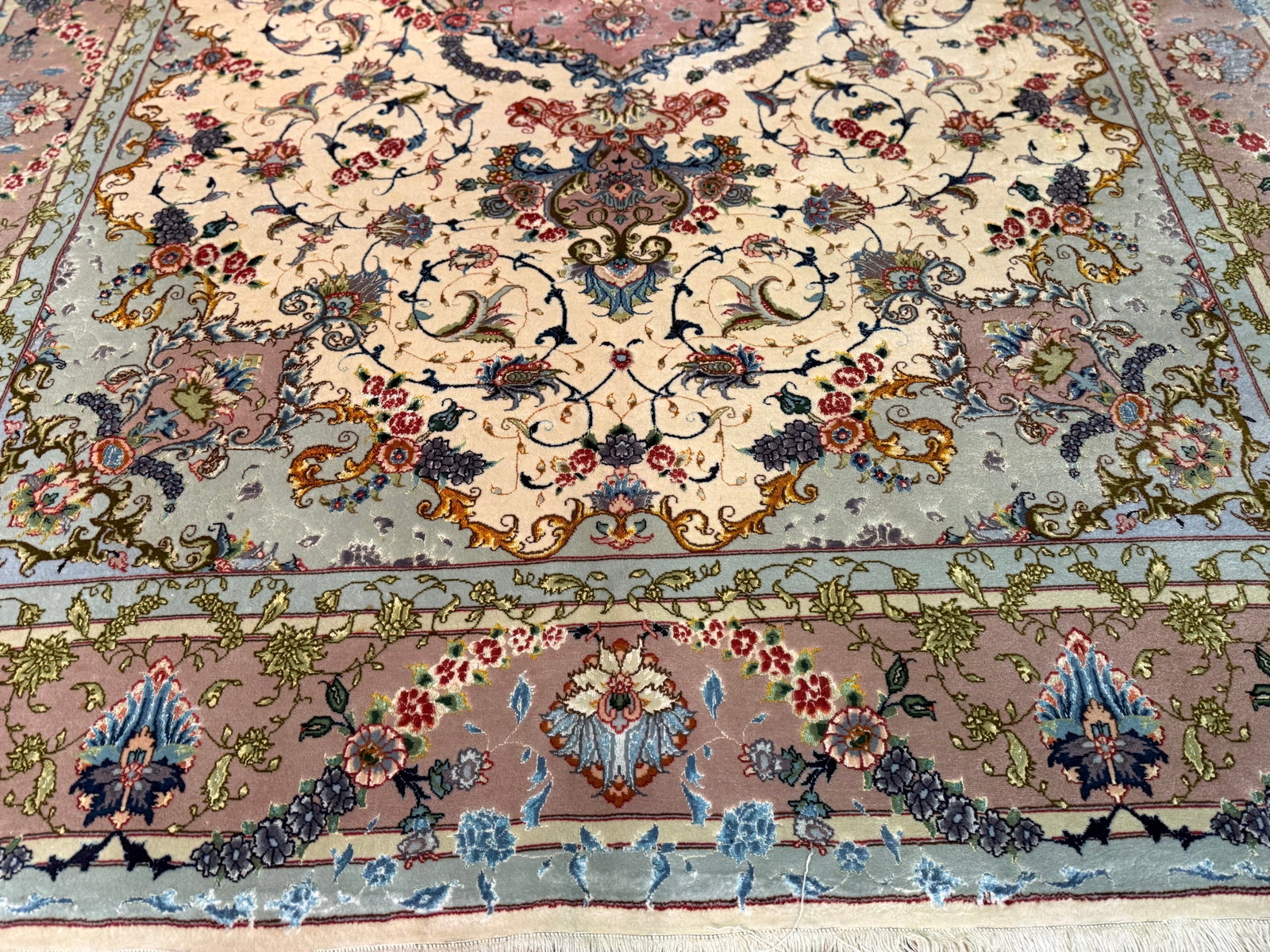 Auth Persian Masterpc Silk and Wool 6.8x10 - 2