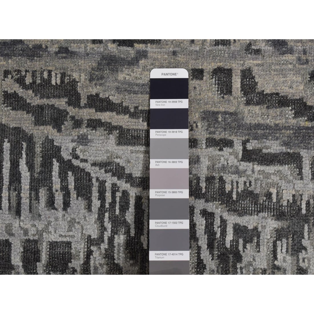 Cloud Gray, THE LOST BRANCHES, Silk with Wool, Hand Knotted, Rug - 7