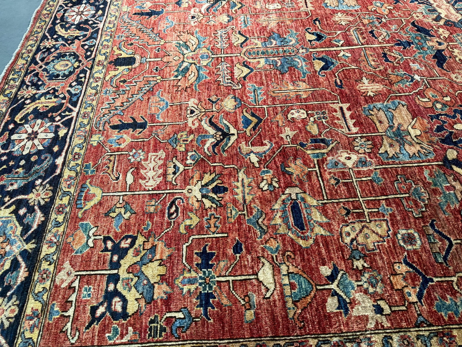 Exquisite Fine Serapi Design Rug 9.1x11.9 - 5