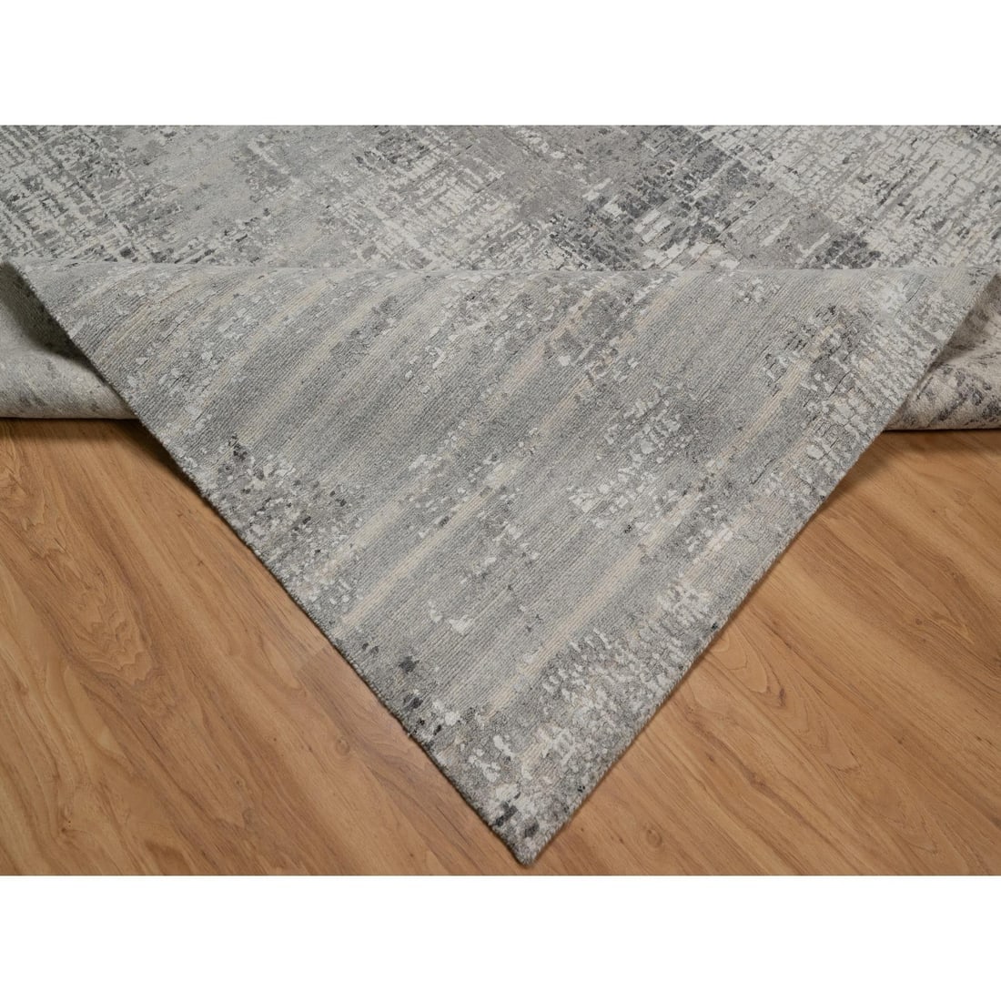Gray Modern Design Tone on Tone Hand Spun Undyed Wool Hand Knotted Rug - 6
