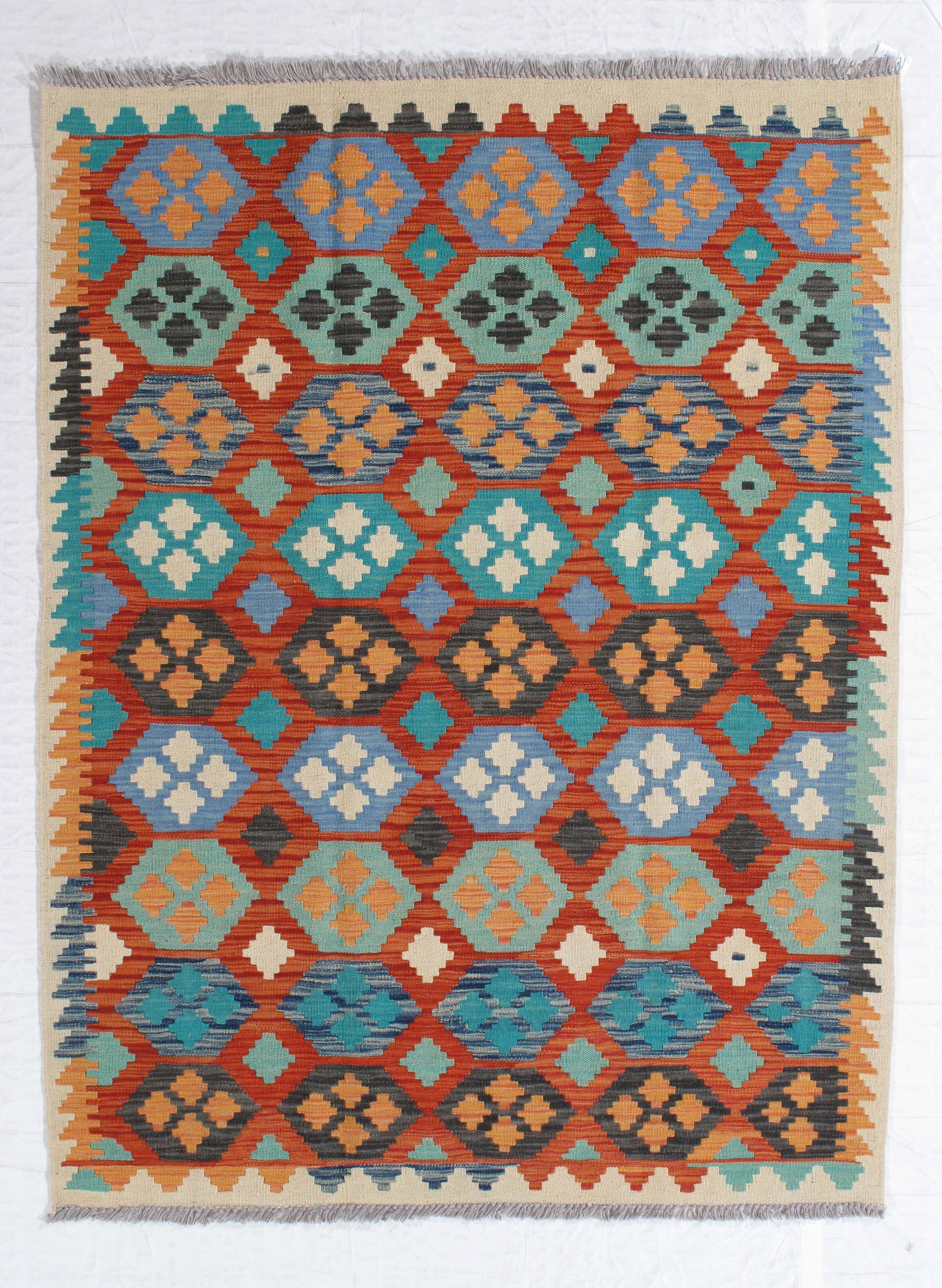 Kelim 4.11x6: Title:Kelim 4.11x6 Origin:Afghanistan Year:New Materials:wool Size:4.11x6 Description:Kelim Reserve: $260.00 Shipping: Domestic: Flat-rate of $60.00 to anywhere within the contiguous U.S.