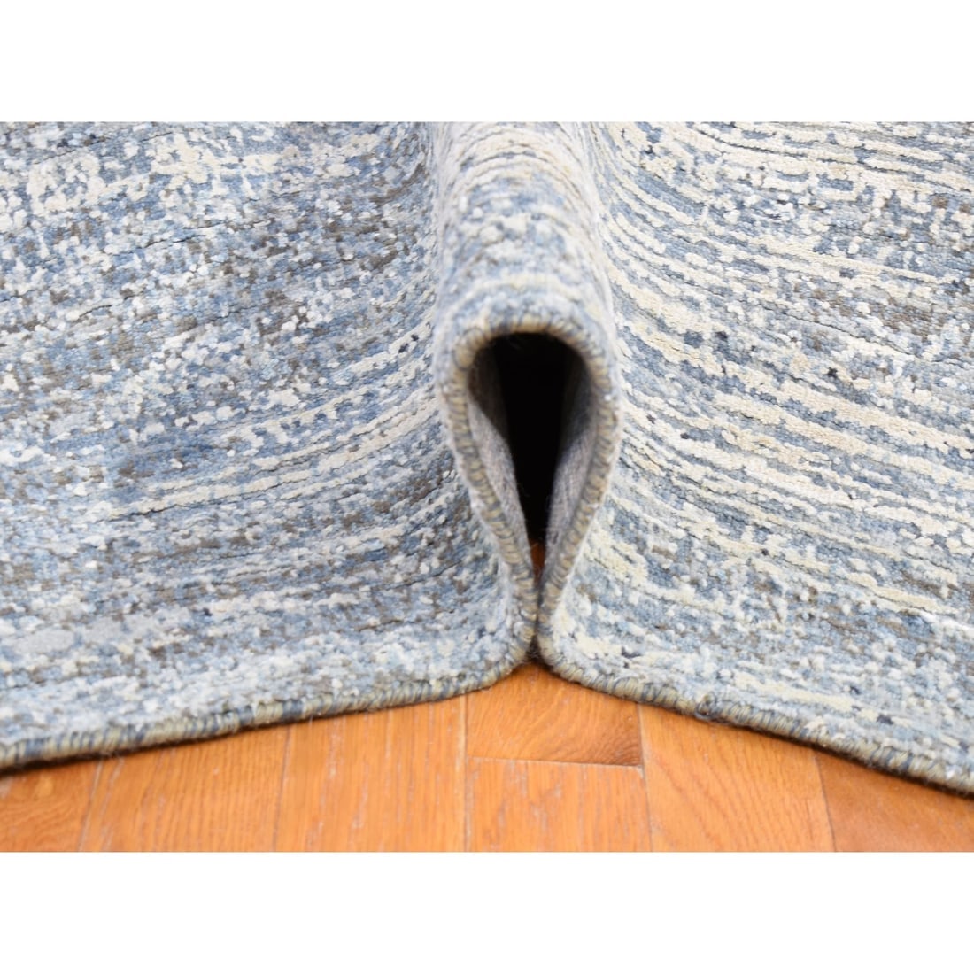 Horizontal Ombre Design Hand Knotted Denim Blue Wool and Pure Silk Rug - 4