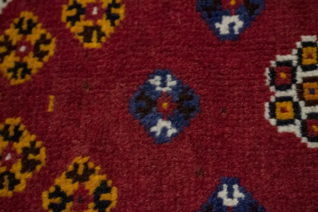 Red Tribal 4X6 Shiraz Persian Rug - 7