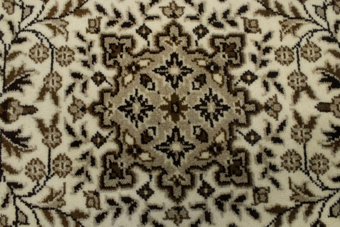Cream Floral Kirman 3X4 Oriental Rug - 7