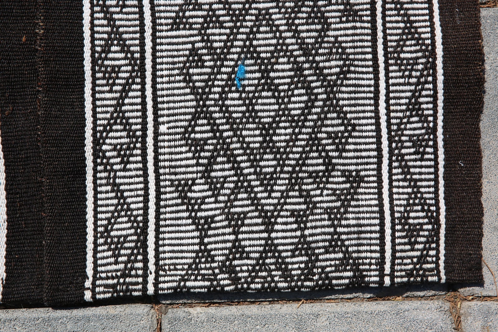 5'10'' x 7'11'' Handmade Vintage Wool Patchwork Rug - 384 - 7