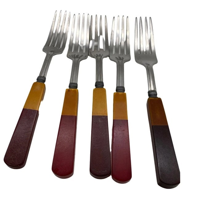 1930s Dual-Toned Mismatched Butterscotch, Cherry Red & Green Bakelite, Lucite & Stainless Steel - 9