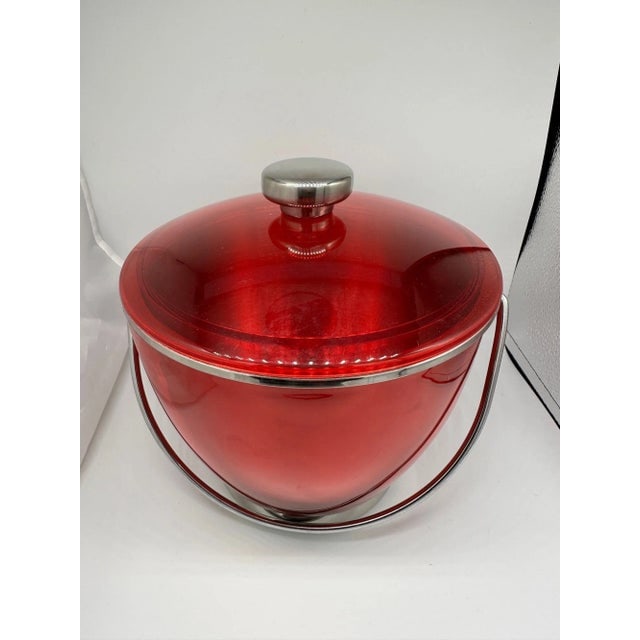 1960s Mid-Century Red Acrylic & Stainless Steel Ice Bucket - 4