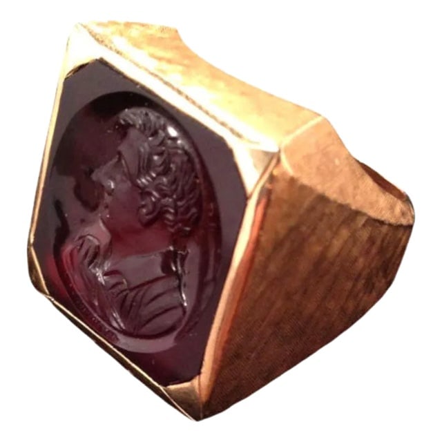 Gold Men's Ring With Intaglio Portrait in Carnelian, Size 8: Title: Gold Men's Ring With Intaglio Portrait in Carnelian, Size 8 Description: This handsome, brushed 14-karat gold men's ring features an intaglio male portrait in carnelian. This bold men‚
