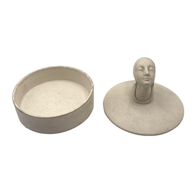 Mid 20th Century Gray Earthenware Ceramic Vanity Powder Box W/ Female Bust Handle - 6