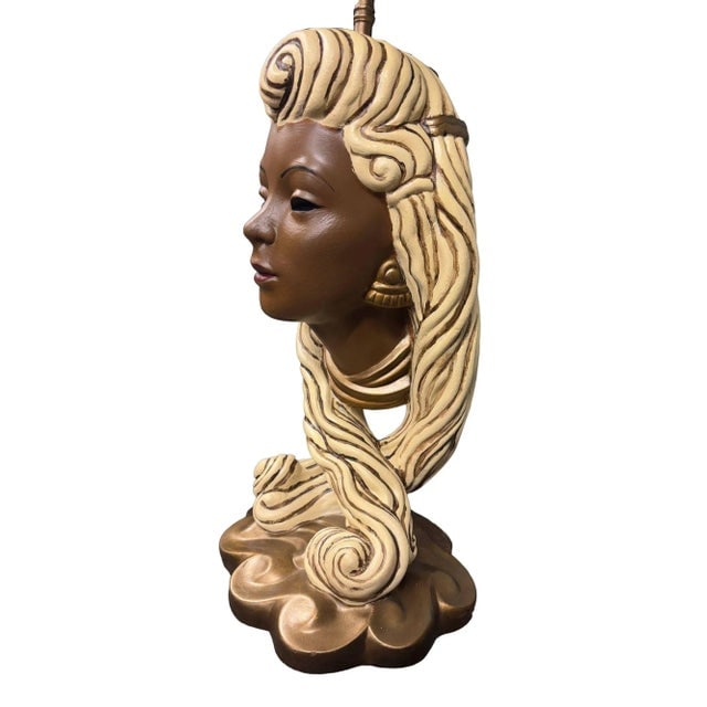 Mid-Century Female Bust Chalkware Lamp - 5