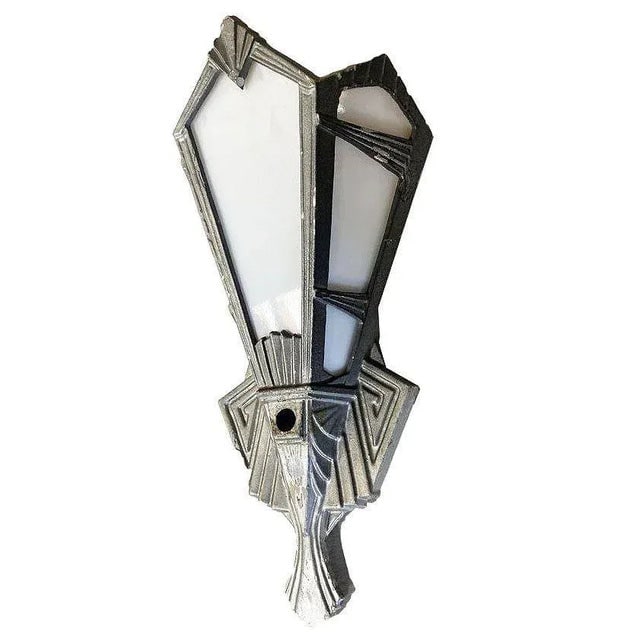 1920s Geometric Art Deco Aluminum Wall Sconce With Slat Milk Glass Panels - 3