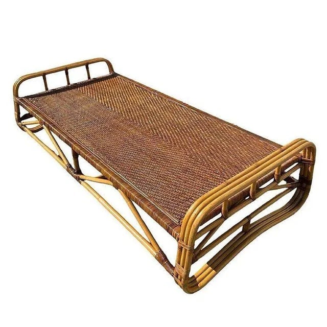 1950s Restored Mid-Century Rattan Day Bed Frame With Woven Top - 3