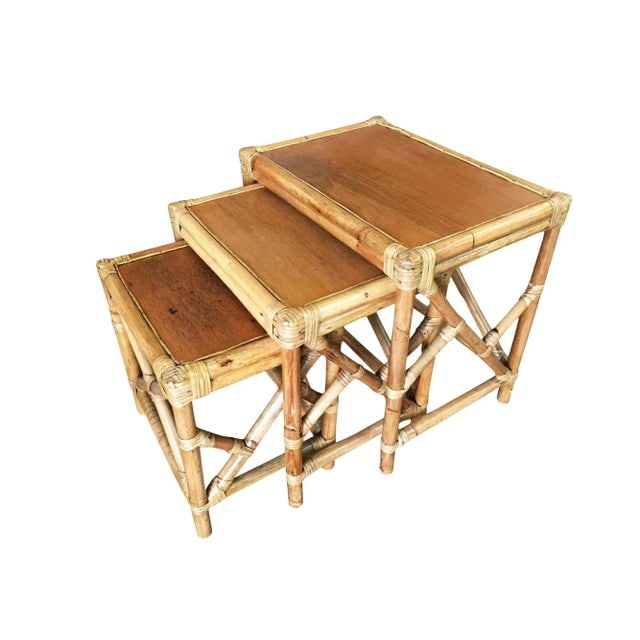 1950s Set of 3 Rattan Nesting Side Tables With Mahogany Top - 7