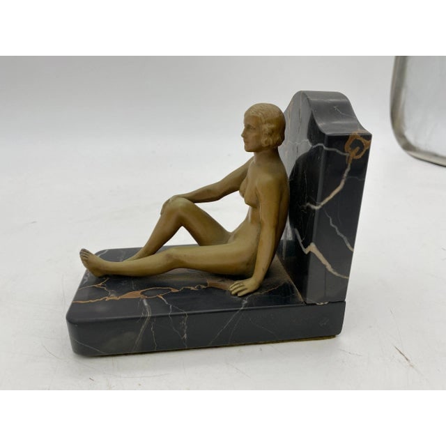 French Figure Flapper Girl Spelter Metal & Marble Bookend Pair, 1920 - 7