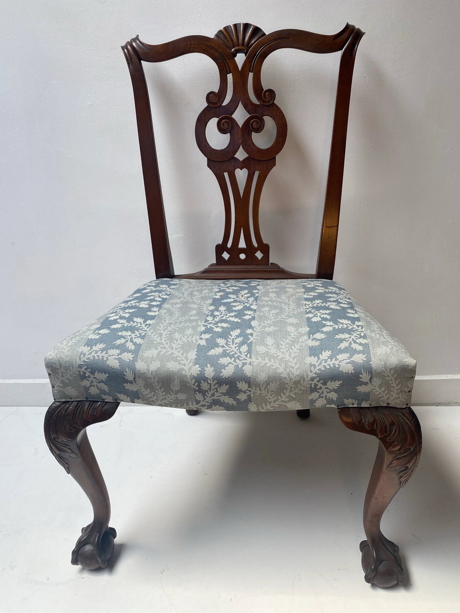 Set or 8 Paine Furniture Company Chippendale Mahogany Dining Chairs - 3