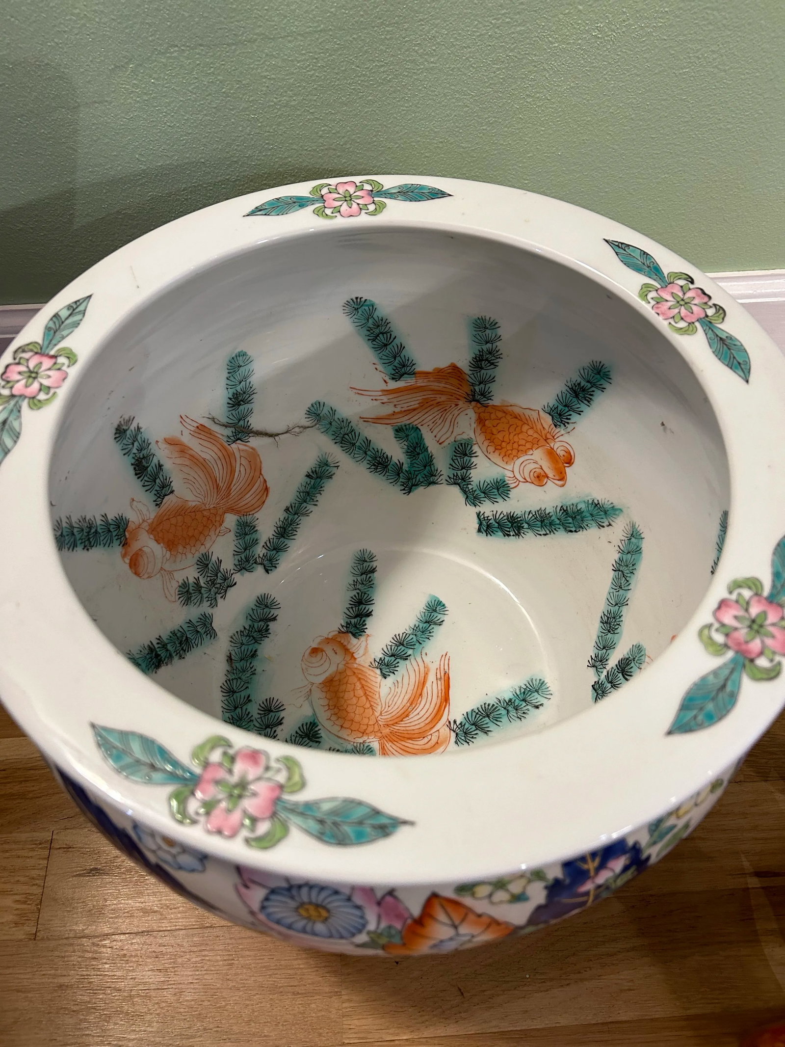 Mid 20th Century Chinoiserie Tobacco Leaf Fishbowl Planter With Stand - 5