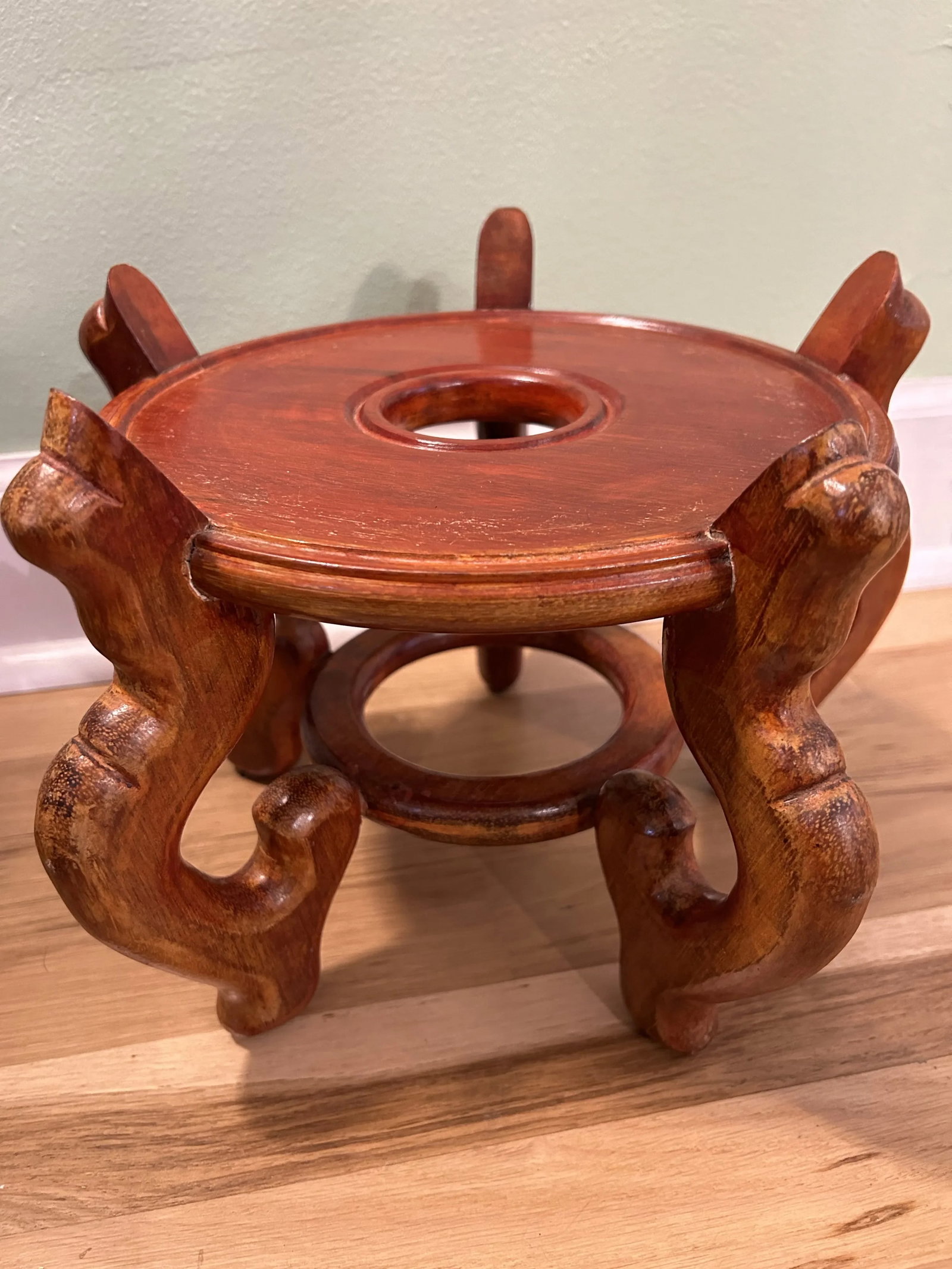 Mid 20th Century Chinoiserie Tobacco Leaf Fishbowl Planter With Stand - 7