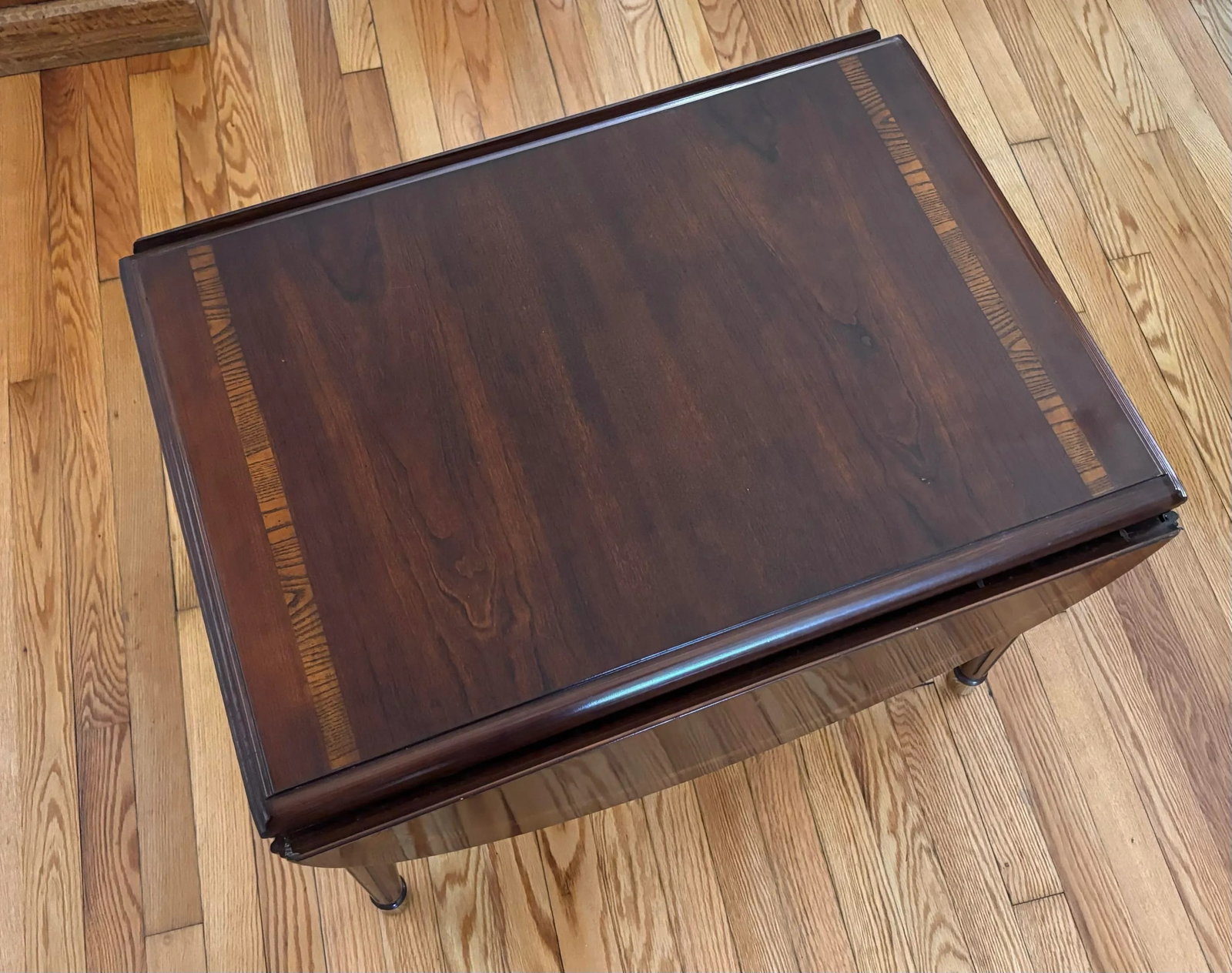 1990s Drop Leaf Inlay Side Table With Brass Feet - 8