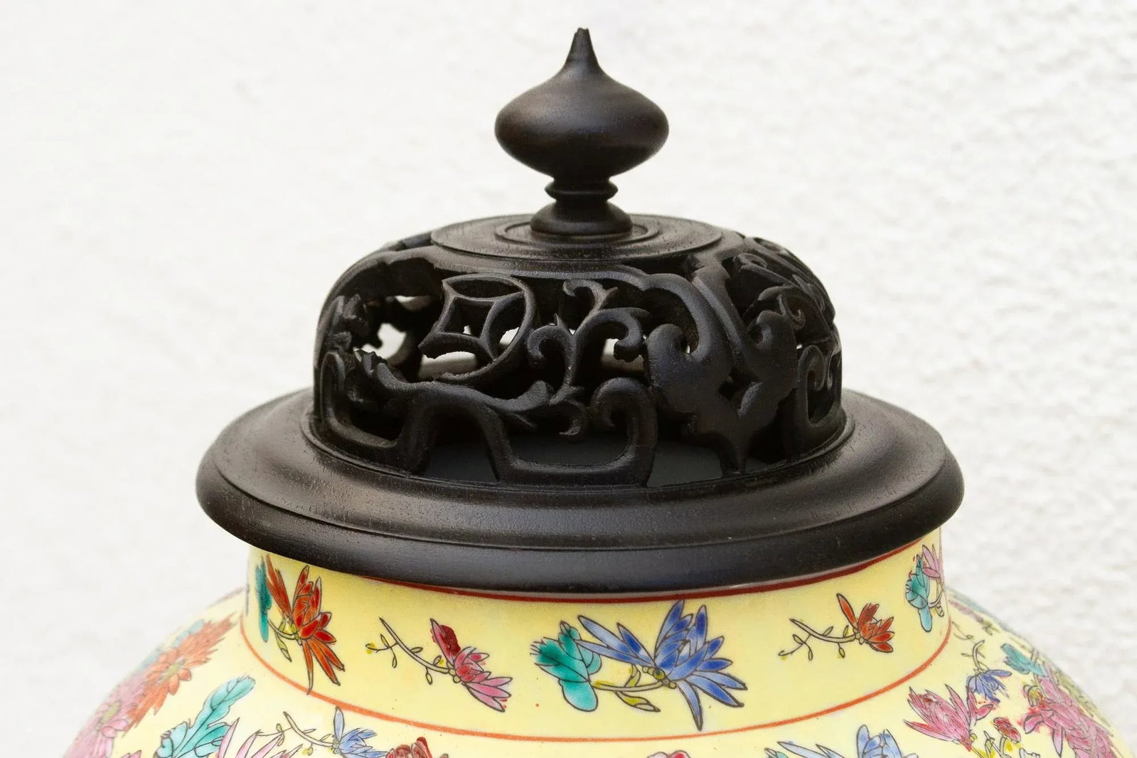 Vibrant Hand-Painted Floral Famille Rose Porcelain Vase - 3