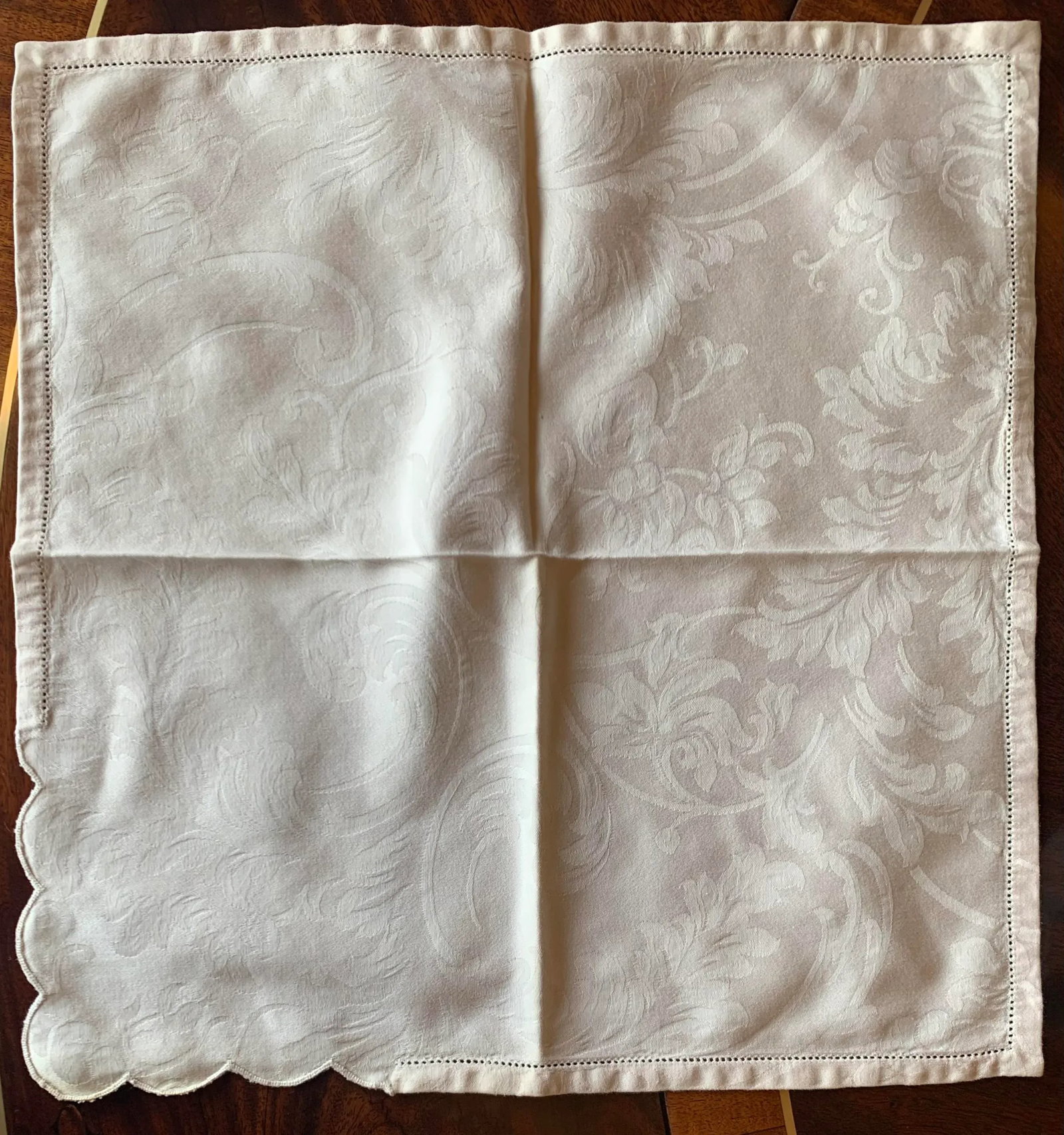 1940s Vintage Napkins, and Placemats- 18 Pieces - 3