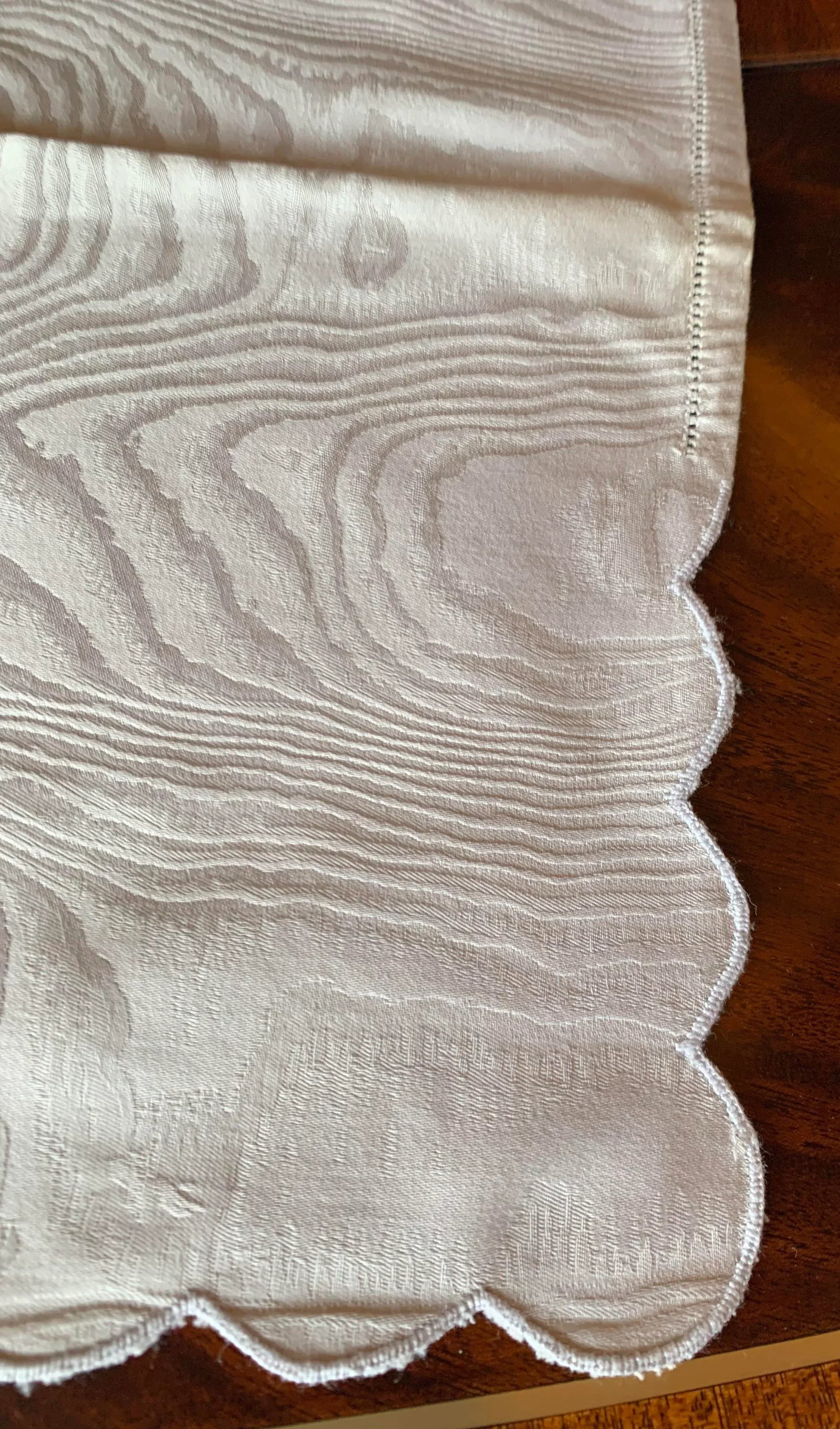 Vintage Ivory Moire Patterned Dinner Napkins- Set of 12 - 3