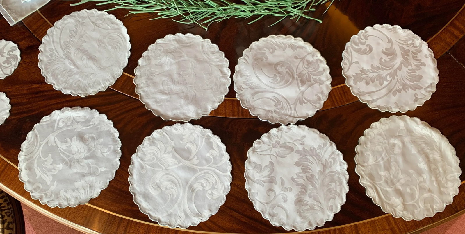 3 Piece Vintage Damask Dinner Placemat Setting, Set of 8- 24 Pieces - 7