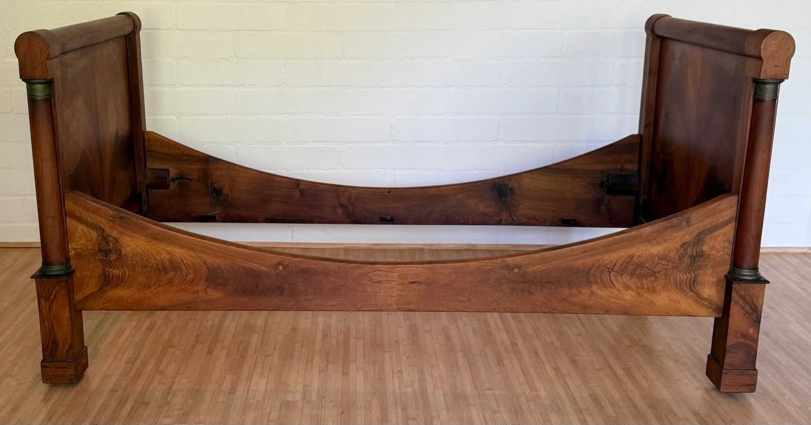 Late 19th Century French Empire Mahogany Lit Bateau - 2