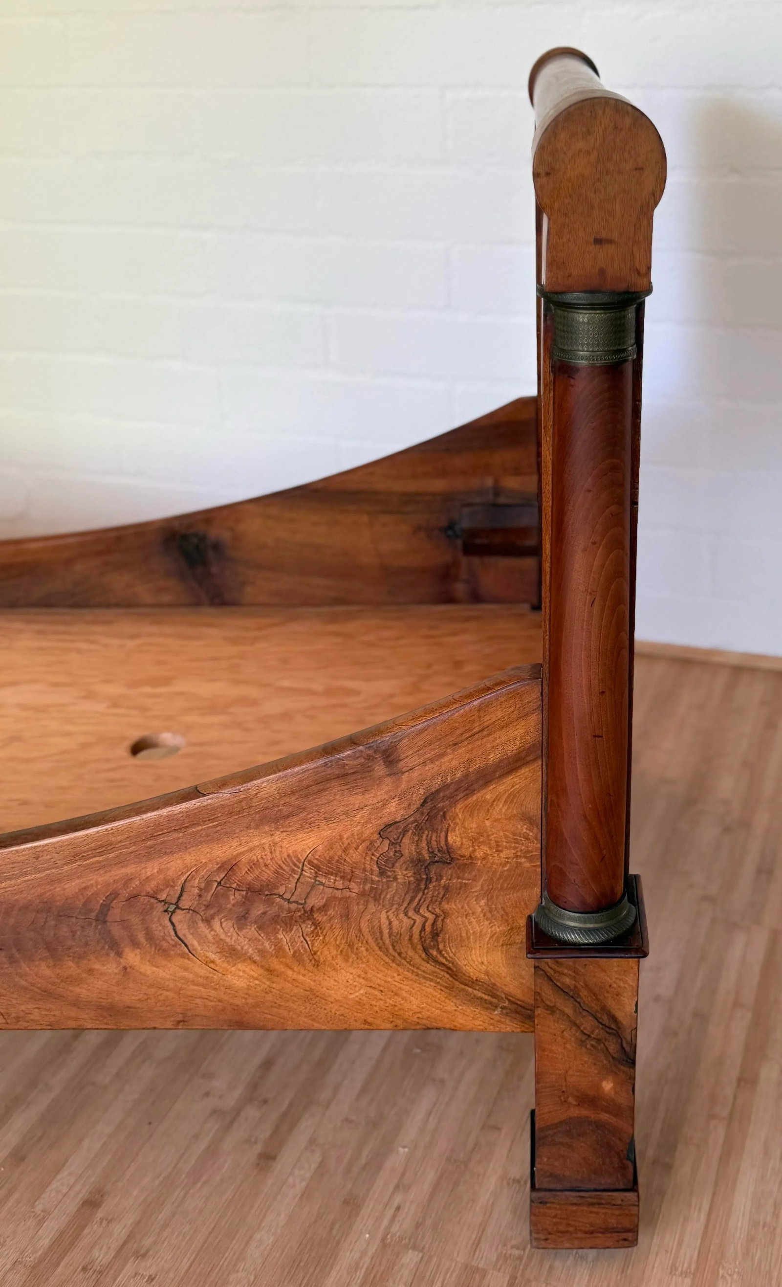 Late 19th Century French Empire Mahogany Lit Bateau - 5