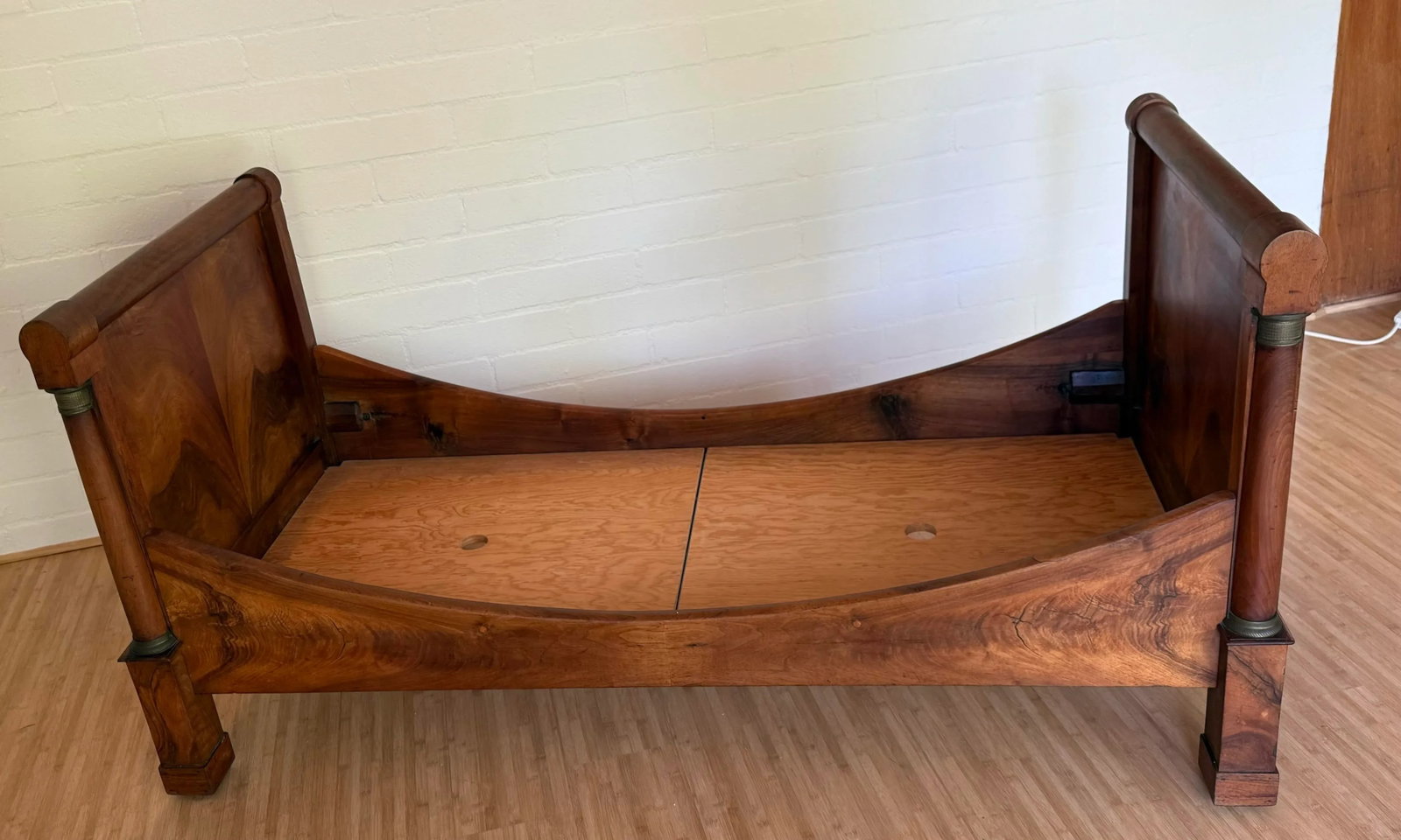 Late 19th Century French Empire Mahogany Lit Bateau - 6