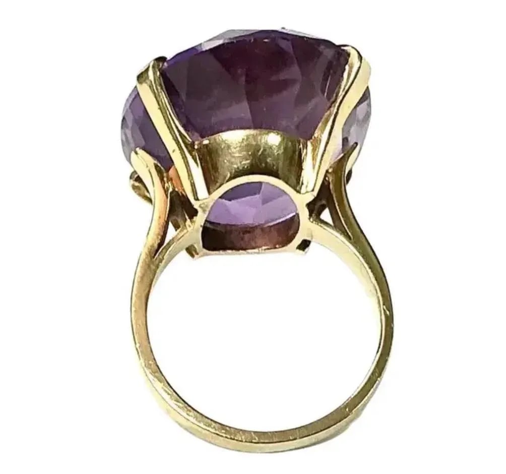 14k Yellow Gold Oval Amethyst Ring - 3