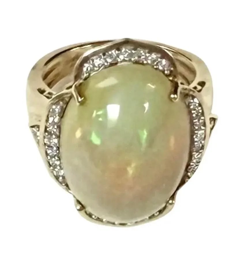 Opal and Diamond Ring 14k Yellow Gold - 5