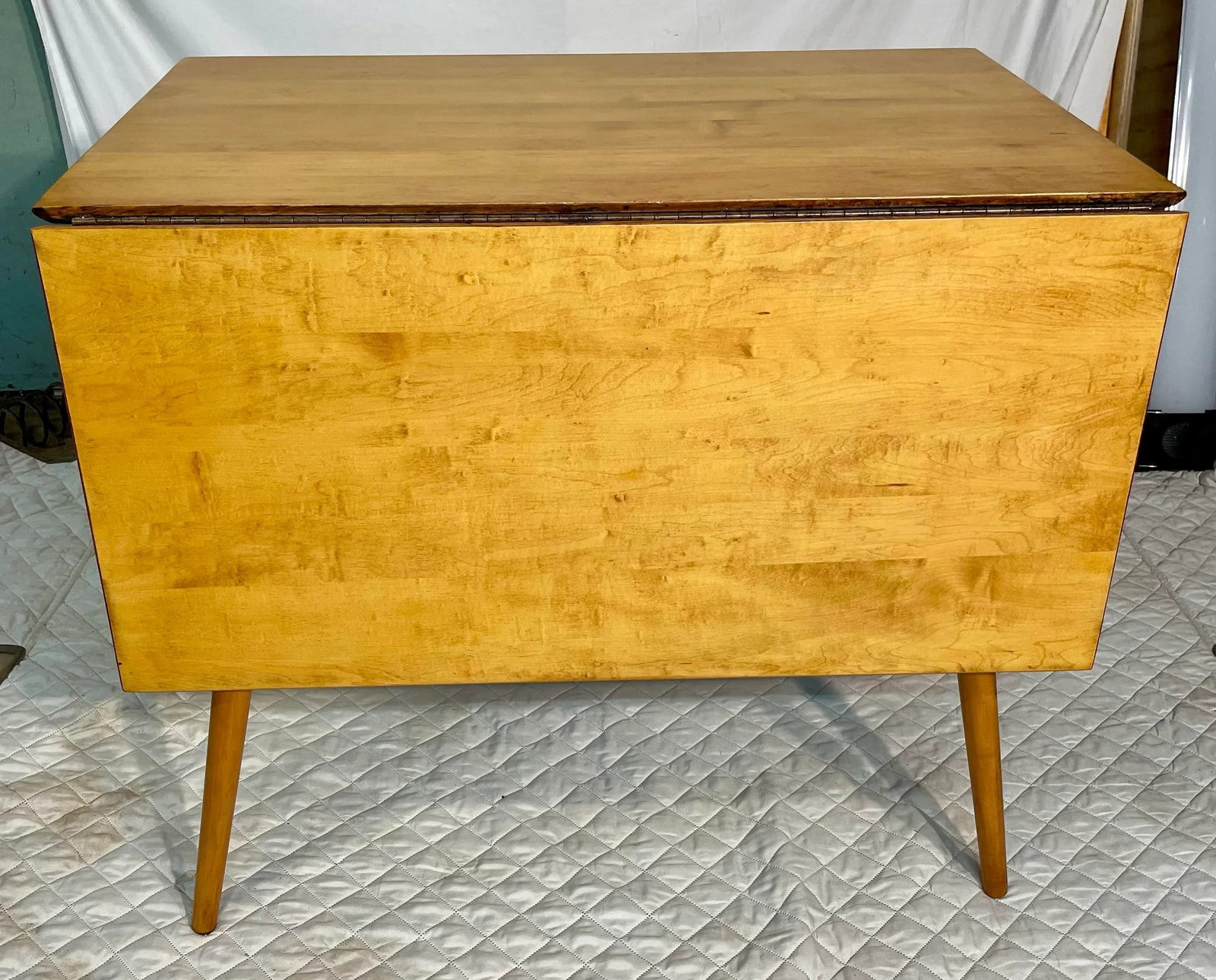 Paul McCobb Attributed Midcentury Maple Drop Leaf Table - 2