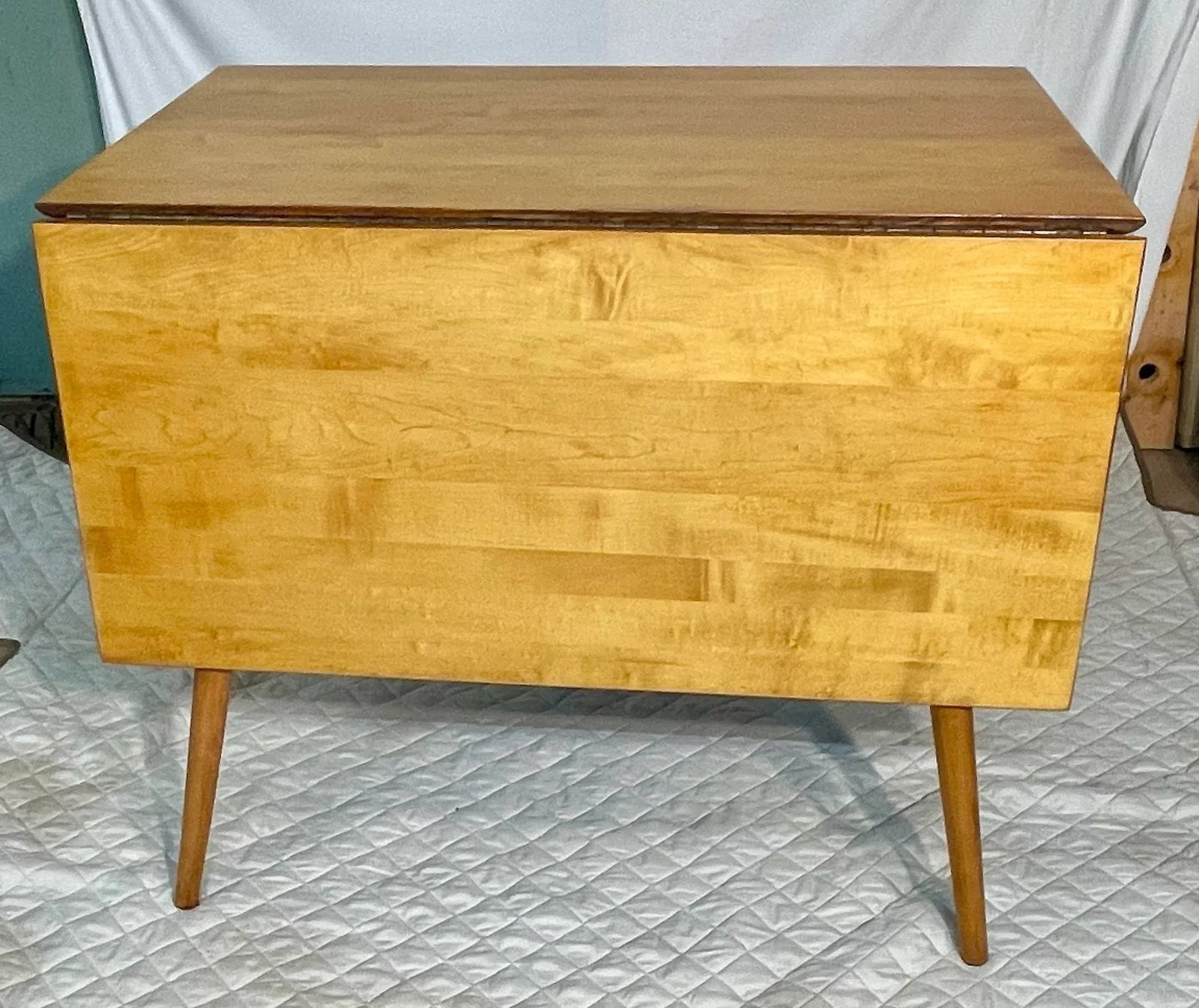 Paul McCobb Attributed Midcentury Maple Drop Leaf Table - 3