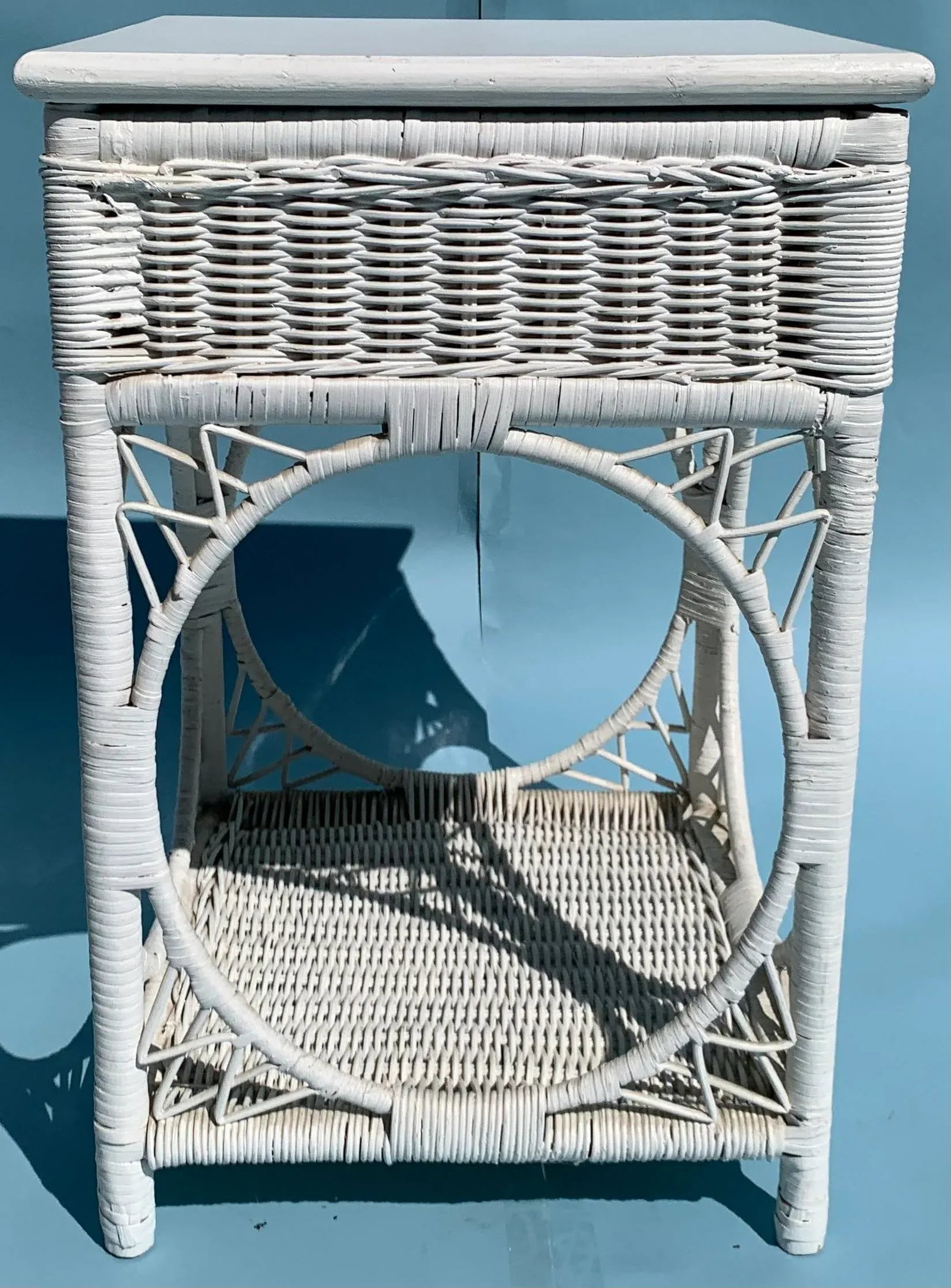 1970s White Wicker Side Table - 4