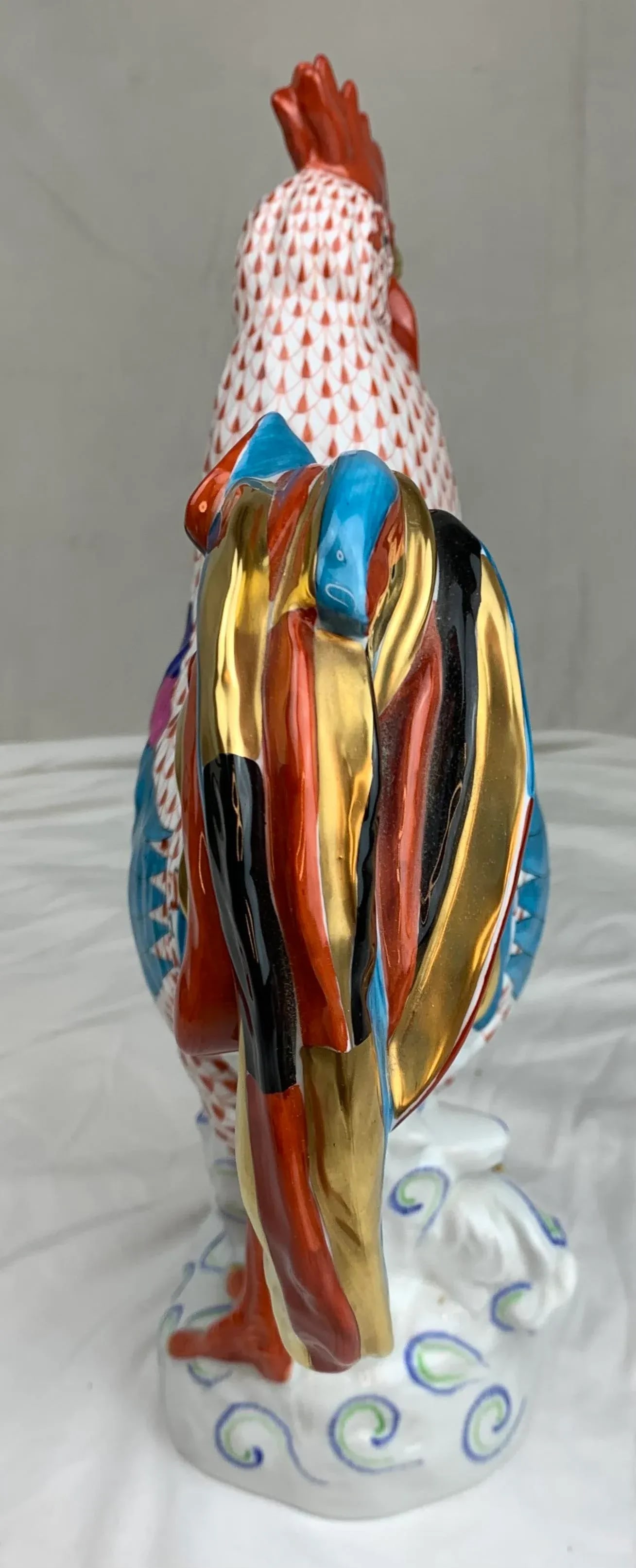 Vintage Herend Fishnet Tall Porcelain Rooster - 2